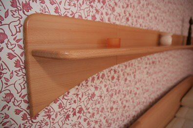 Rampa nad postel z masivu trojdílná - Volitelná délka 210-290 cm (podle šíře postele) Obrázek