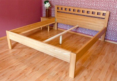 Postel Postelia RHODOS Buk 160x200 - dřevěná postel z masivu o šíři 4 cm Obrázek