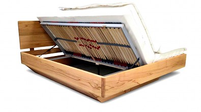 Designová postel z masivu s úložným prostorem SAVONA 