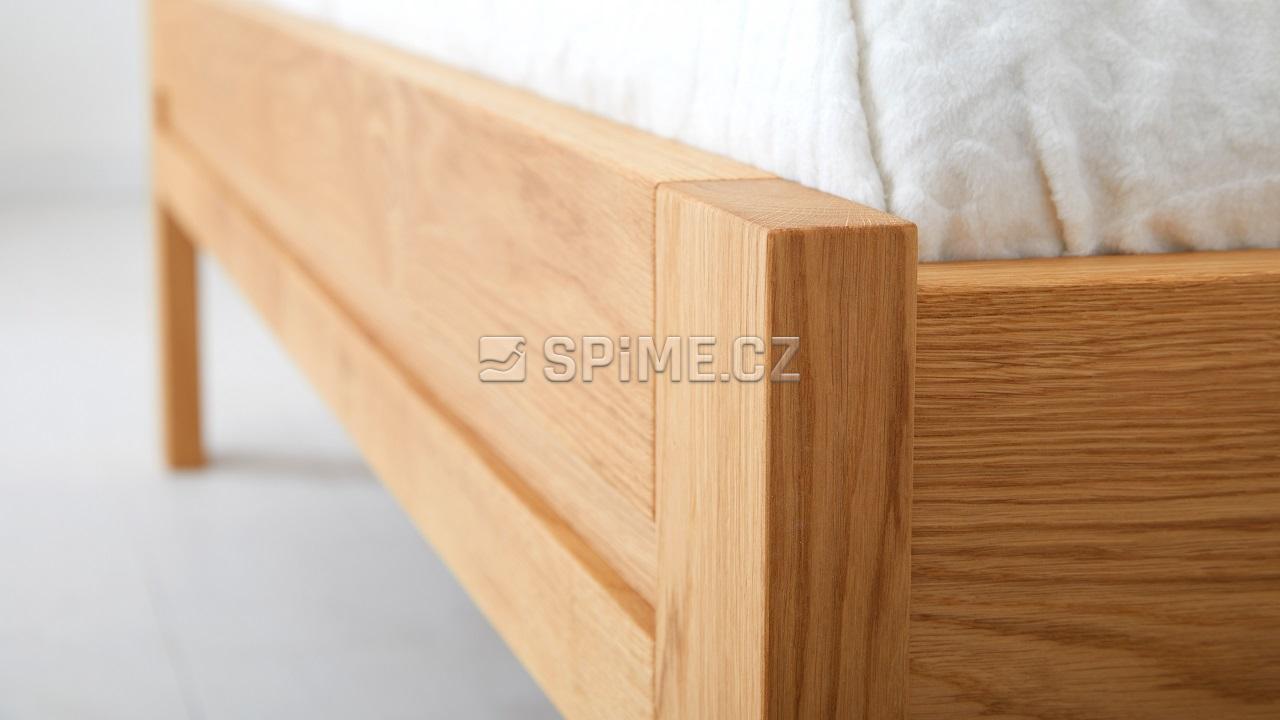 Dřevěná postel z masivu dub ESTER, nožní čelo