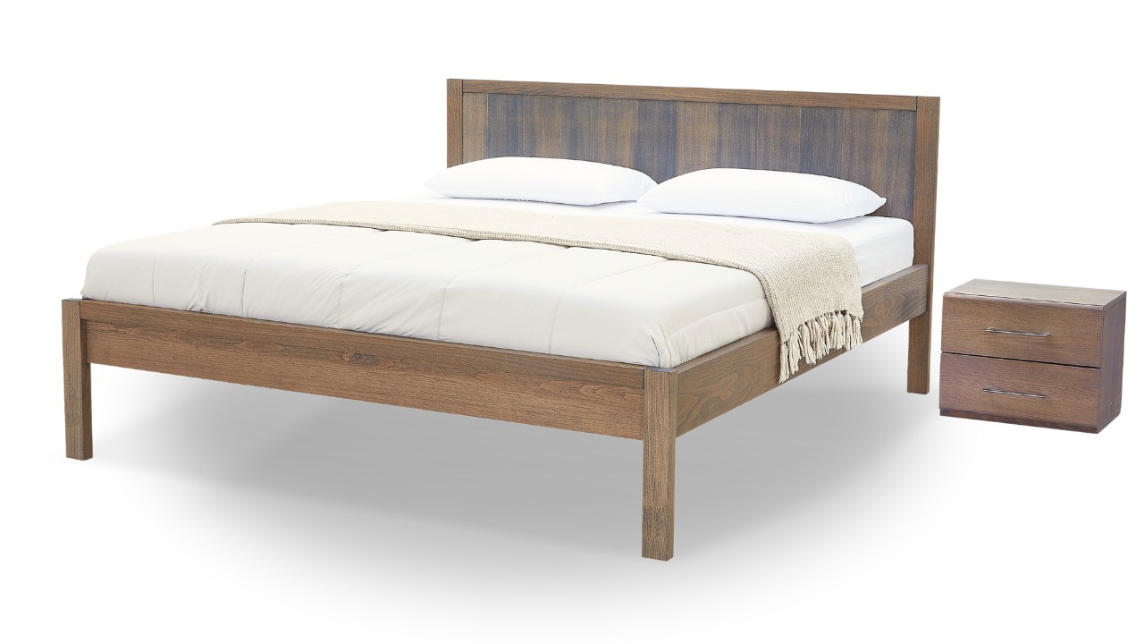 Postel z masivu Postelia PARMA Buk 180x210 cm, manželské bukové dvoulůžko (obrázek 3)