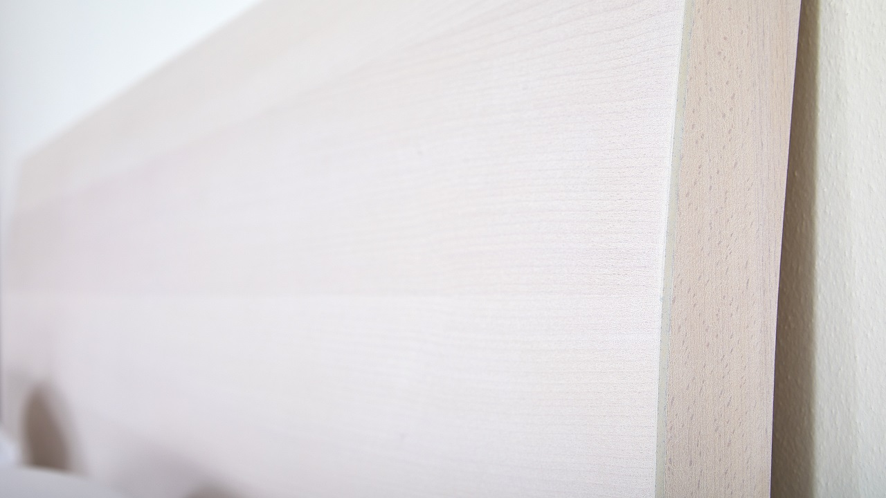 Dřevěná postel z masivu Postelia IBIZA Buk postel s úložným prostorem 180x210cm - bukové dvoulůžko o šíři masivu 4 cm (obrázek 3)