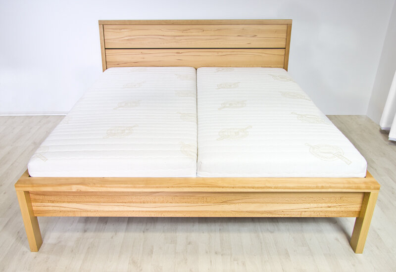 Postel Postelia MILANO Dub 180x200 - dřevěná postel z masivu o šíři 4 cm (obrázek 5)