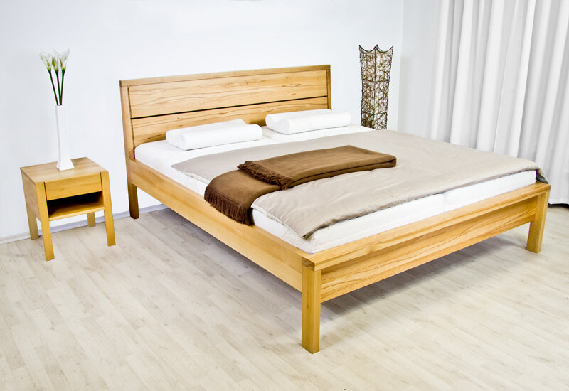 Postel Postelia MILANO Dub 180x200 - dřevěná postel z masivu o šíři 4 cm (obrázek 2)